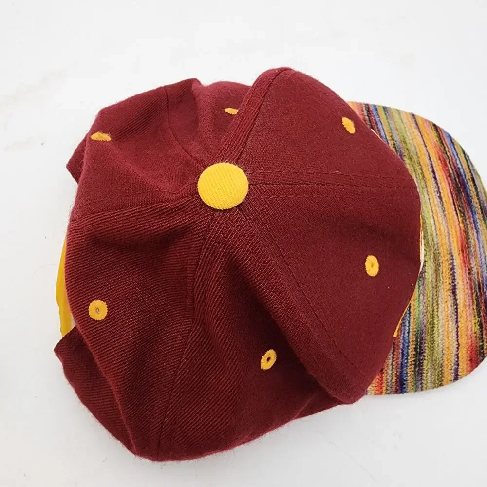 Cleveland Cavaliers Snapback Hat Cap Woven Flat Brim Maroon Wool Blend Retro